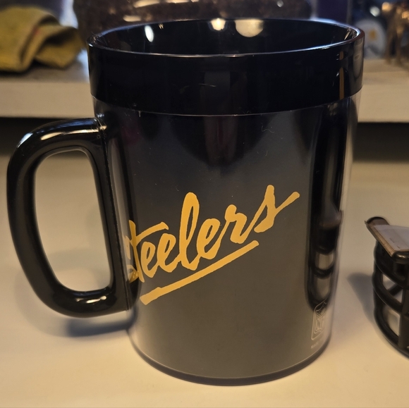 Pittsburgh Steelers Mug and Football Helmet ScotchTape Dispenser - Picture 7 of 8